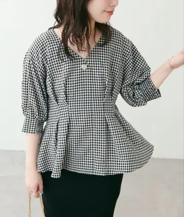 osono 턱 디자인 페플럼 5부 소매 블라우스