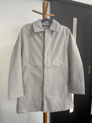 ABAHOUSE 그레이 스텐카라 코트