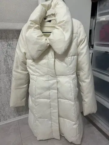 리엔다 화이트 다운