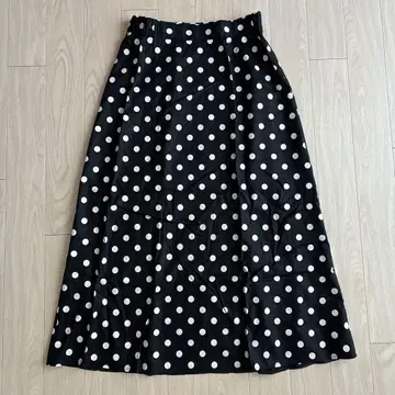 데셍 도트 롱 스커트