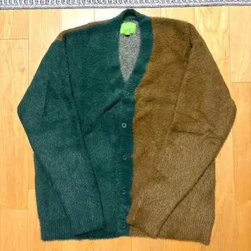 HUF feels good 그래픽 가디건 니트