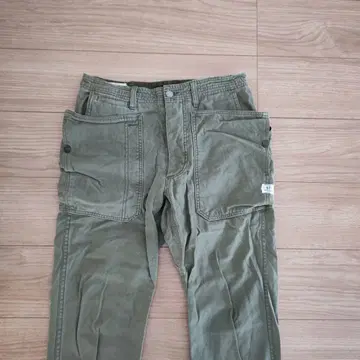 SASSAFRAS 사사프라스 폴 리프 팬츠 카키