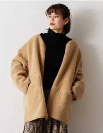 리버서블 보아 코트 노카라