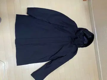 유니클로 하이브리드 다운 코트 시착만 한 상품