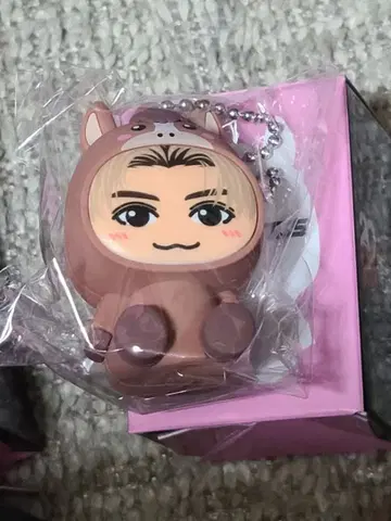 EXILE 야기 유세이 인형옷 키링 FANTASTICS