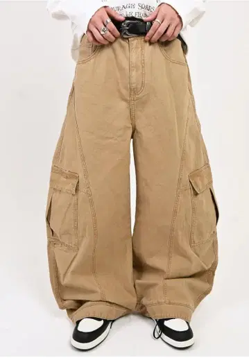 L2086 워시드 벌룬 치노 L ( beige ) 지하인간 ONLINE