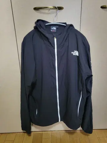 THE NORTH FACE 블랙 나일론 자켓