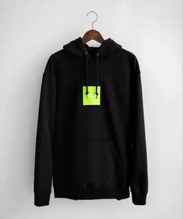 HUF 블랙 후드티