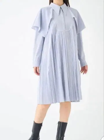 새상품급 CELFORD 지그재그 엠브 케이프 원피스 플리츠