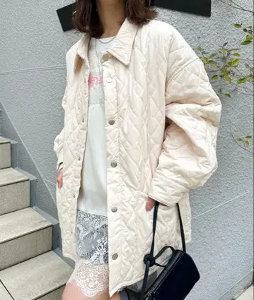 mystic 카라 부착 퀼팅 자켓 아이보리