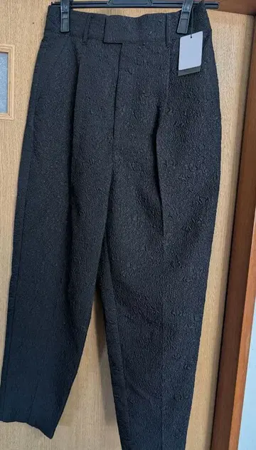 야마다야 CLOVE 부풀어 오른 자카드 테이퍼드 팬츠