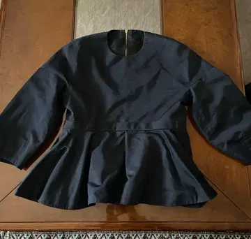 drawer 페플럼 블라우스 7부 소매 네이비