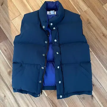 Crescent Down Works 다운 베스트 S