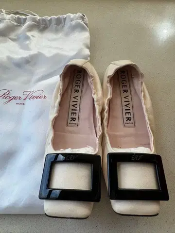 벨 비비에 발레리나 플랫슈즈 수납 가방 포함