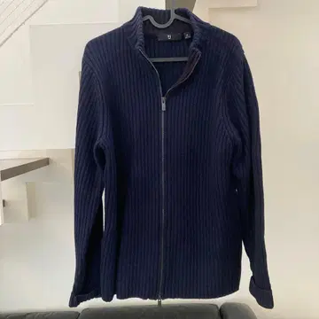 J 네이비 리브 긴팔 집업 스웨터