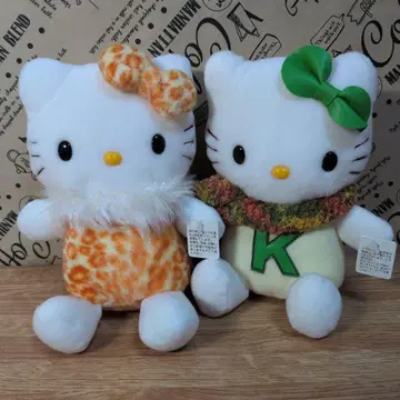 헬로키티 봉제 인형 2세트 (레오파드 무늬 & G 머플러)