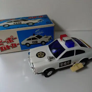 화이트 순찰차 사이렌 소리 기능 포함