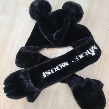 디즈니 머플러 포함 팬 캡