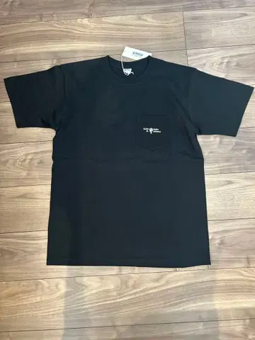 RADIALL 블랙 T셔츠