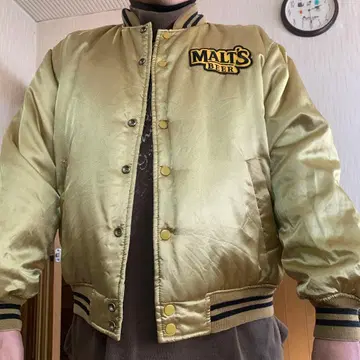 MALT'S BEER 골드 바시티 자켓