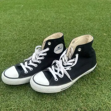 CONVERSE 블랙 하이컷 스니커즈