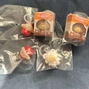 폼폼푸딩 가챠가챠