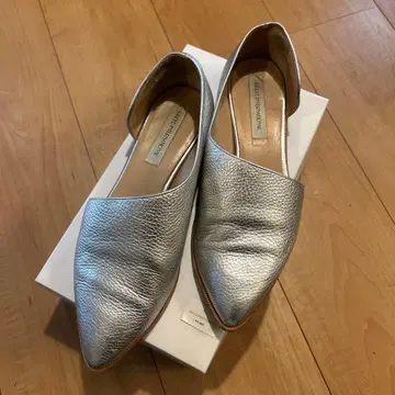 GREED International 실버 천연 가죽 스틸레토 24cm