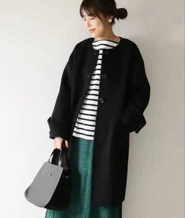 spick and span 비버 크루넥 코트