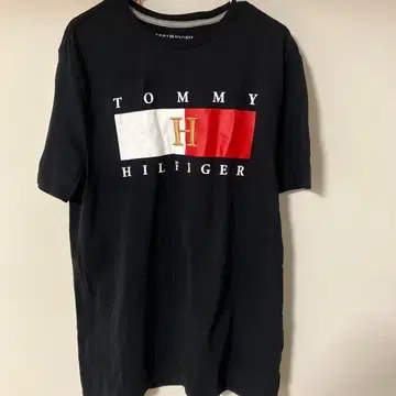 TOMMY HILFIGER 로고 티셔츠 블랙