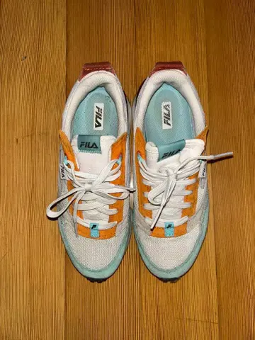 FILA 통굽 스니커즈 화이트/오렌지/블루