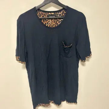 DIET BUTCHER SLIM SKIN 블랙T셔츠