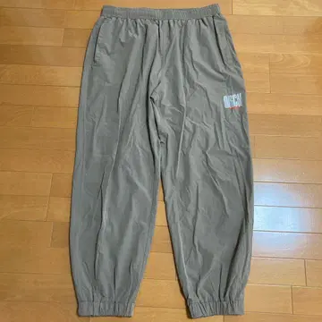 Arch dual logo flexible pants