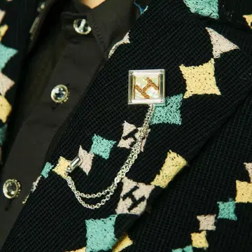 hazama 넘치는 마력의 브로치 핀