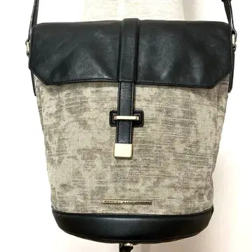 마크바이 마크제이콥스 버킷형 숄더백