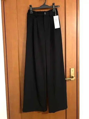 [ 미사용 새상품 정가 20000엔 ] 블랙 와이드 팬츠 허리밴딩