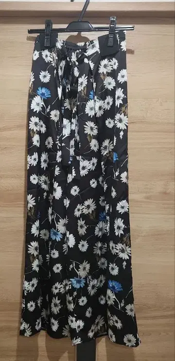 야마다야 Ample 꽃무늬 팬츠