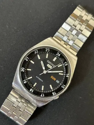 세이코 5 밀리터리 오토매틱 블랙