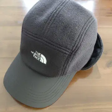 THE NORTH FACE 블랙 플라이트 캡 이어 커버 캡