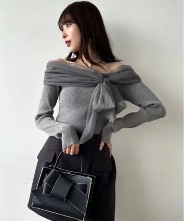 FRAY I.D 2way 튤 콤비 오프숄더 니트