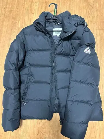 피레넥스 후드 부착 남성용 다운