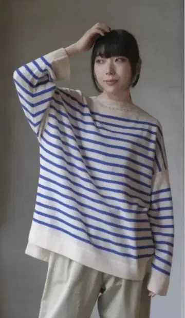 TOWAVAS 캐시미어 보더 니트 블루