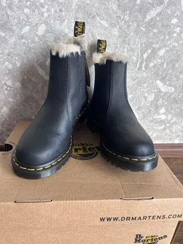 닥터 마틴 블랙 사이드 고어 부츠