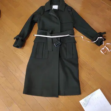 올리브 그린 벨트 롱 코트