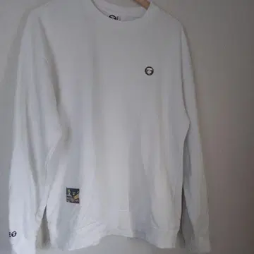 AAPE NOW 화이트 맨투맨 트레이닝복