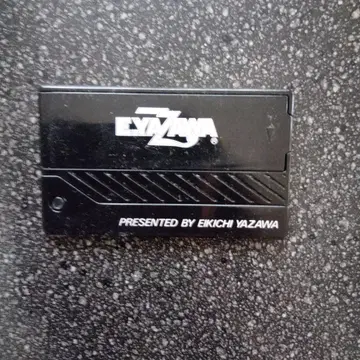 Eikichi Yazawa 슬라이드 빗 케이스 포함