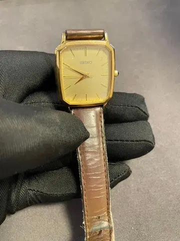 SEIKO 아날로그 손목시계 골드