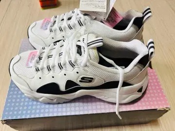 SKECHERS D'Lites 3 화이트/블랙 23.5