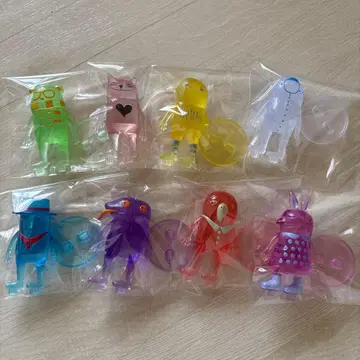 요네즈켄시 변신 가챠 컴프