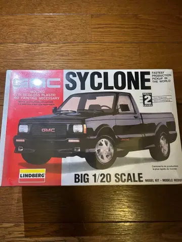 GMC 사이클론 1/20 스케일 모델 키트 린드버그