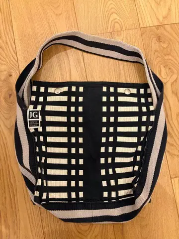 요한나 그리크센 / 핸드백